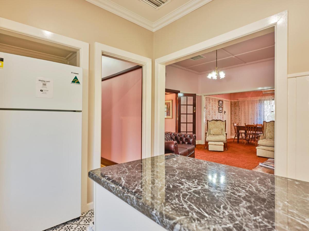 Skymirror Cottage Sea Lake Εξωτερικό φωτογραφία